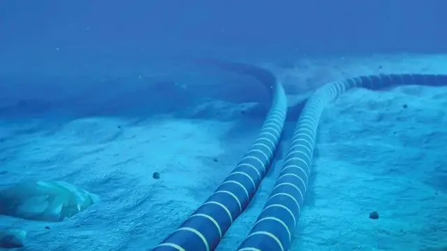 Волоконно-оптические линии по дну моря