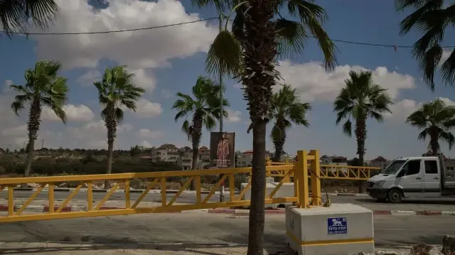 Израиль усилил систему блокпостов на Западном берегу: Почти тысяча новых барьеров с 2023 года.