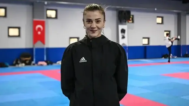 Turkish athlete Kavurat claims second straight world taekwondo title