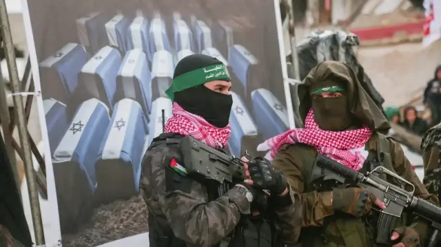 La branche armée du Hamas, les Brigades al-Qassam, a précisé que la remise des dépouilles aura lieu à 16 h, heure locale (14 h GMT).