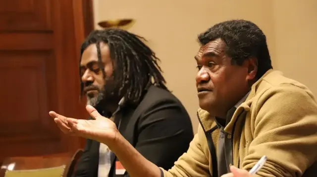 Le président du FLNKS de Nouvelle-Calédonie Christian Tein et le leader kanak Dimitri Qenegei.