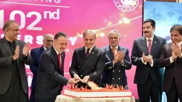 باكستان تحتفل بالذكرى الـ102 لإعلان الجمهورية التركية بحضور رئيس الوزراء شهباز شريف