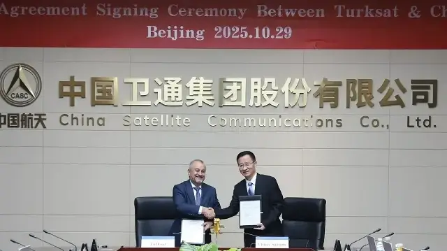 Le principal opérateur satellite de Türkiye, Turksat, a conclu un partenariat mondial avec les sociétés chinoises ChinaSat et Spacesail pour développer des technologies de connectivité avancées.