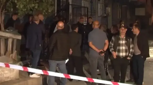 Bağcılar'da bir binada patlama meydana geldi: Yaralılar var