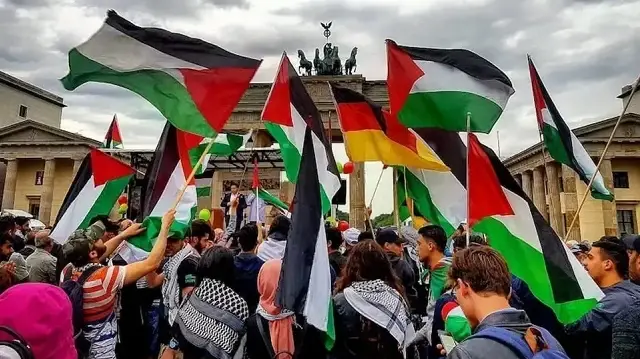 أغلبية الألمان يريدون الاعتراف بدولة فلسطين