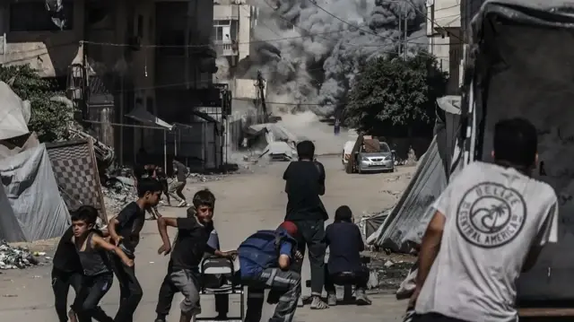 Israel continues Gaza attacks killing 5 Palestinians despite Trump ceasefire call