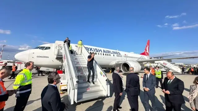 Plane carrying various nationals from Global Sumud Flotilla lands in Istanbul