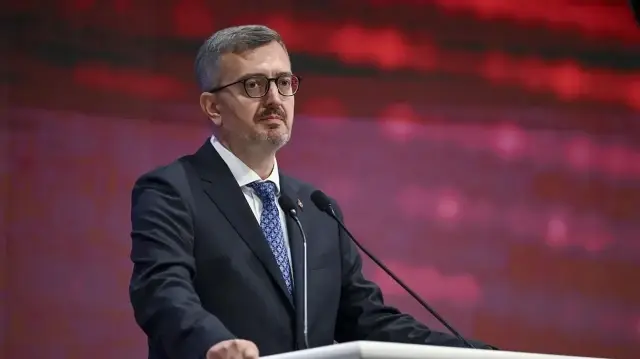 İletişim Başkanı Burhanettin Duran