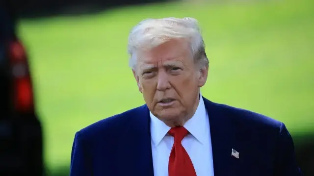 ترامب: وقف النار سيطبق فور موافقة حماس على خط انسحاب إسرائيل من غزة