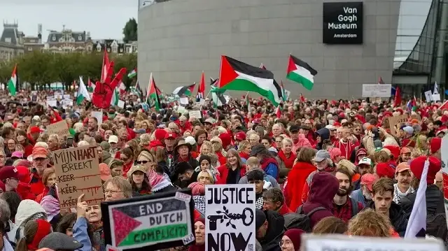 Massive protest in Amsterdam urges gov't to act against Israel's genocidal war on Gaza