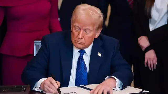 موقع أمريكي: ترامب وبّخ نتنياهو بألفاظ نابية لتشاؤمه إزاء خطة غزة