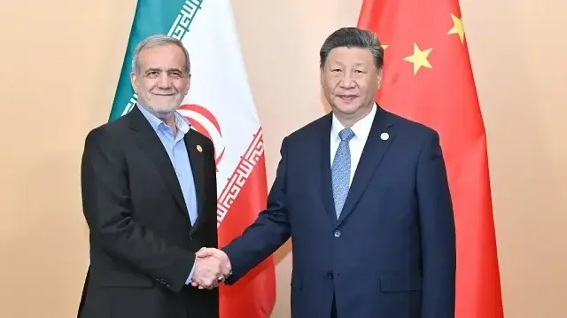 Масуд Пезешкиан и Си Цзиньпин