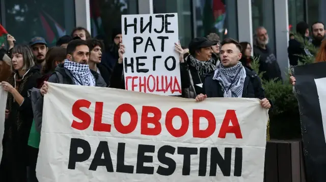 اليونان وصربيا.. مظاهرات دعما لأسطول الصمود وتنديدا بالإبادة في غزة