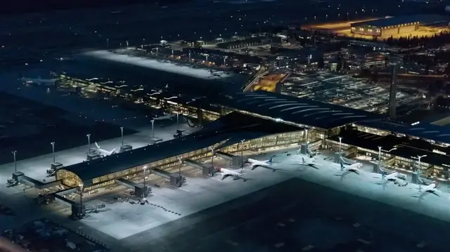 В аэропорту Осло временно приостановили посадки из-за сообщения о дронах.