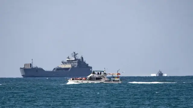 تونسي بأسطول الصمود: قوات الاحتلال جوعتنا وشربنا من الصرف الصحي