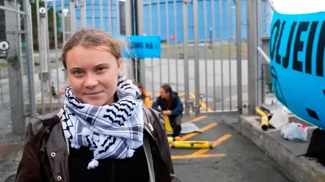 الاحتلال الإسرائيلي سيرحل الناشطة السويدية ثونبرغ إلى اليونان الاثنين