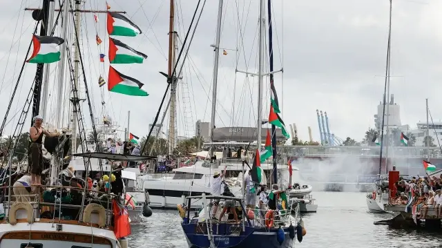 فنان تونسي بأسطول الصمود: نعتذر لأهلنا بغزة لأننا لم نصل إليهم