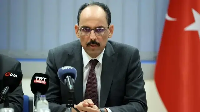 "رحلة إلى كوخ هايدغر".. كتاب جديد لرئيس الاستخبارات التركية