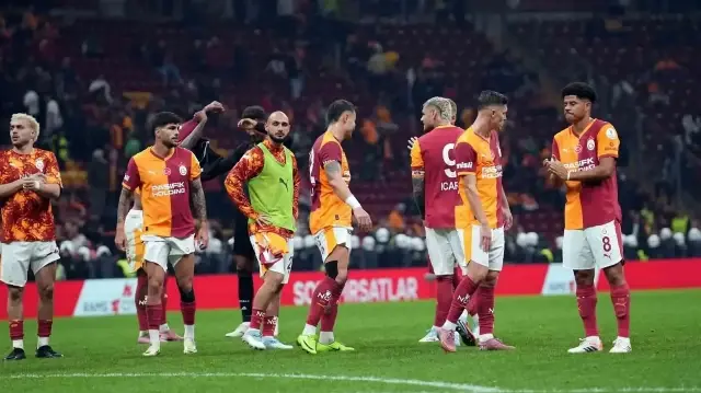 Les joueurs de Galatasaray ont concédé leur premier match nul de la saison au Rams Park d'Istanbul, le 4 octobre 2025.