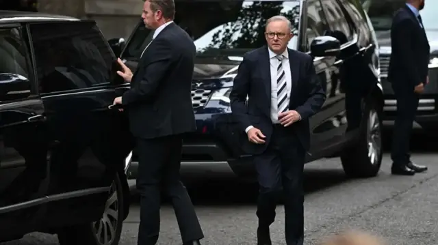 Australia, Papua New Guinea sign defense pact to counter ‘common danger’