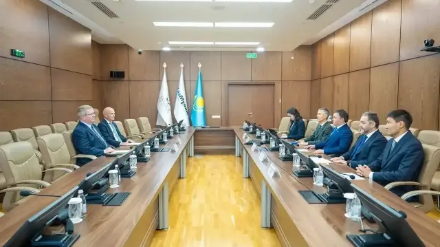 Казахстан нарастит поставки нефти в Германию.