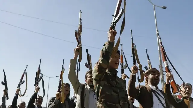 Хуситы задержали в Йемене еще девять сотрудников ООН.
