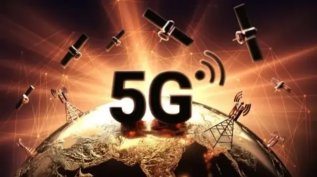 L’adoption massive de la 5G révolutionne les systèmes de défense à travers le monde, en offrant des vitesses de transmission accrues, une latence réduite et une connectivité renforcée.