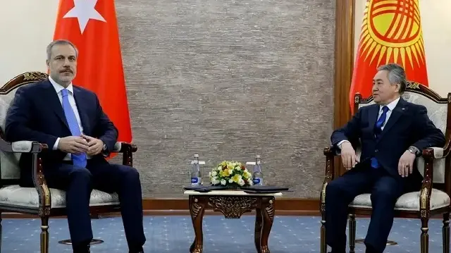 Жээнбек Кулубаев и Хакан Фидан