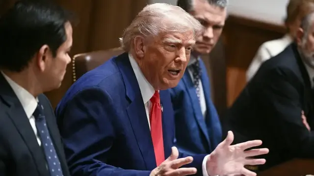 Трамп встретится с последним освобождённым американским заложником из Газы.