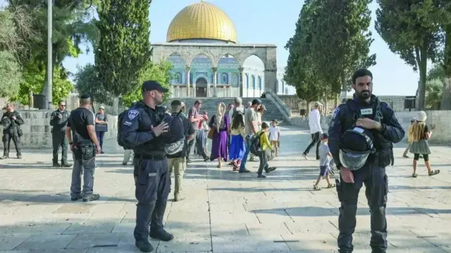 السعودية تدين اقتحام مستوطنين المسجد الأقصى وتطالب بمحاسبة إسرائيل