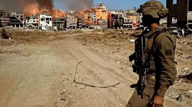 الاحتلال يقتل 5 فلسطينيين بغزة رغم المفاوضات ودعوات وقف القصف