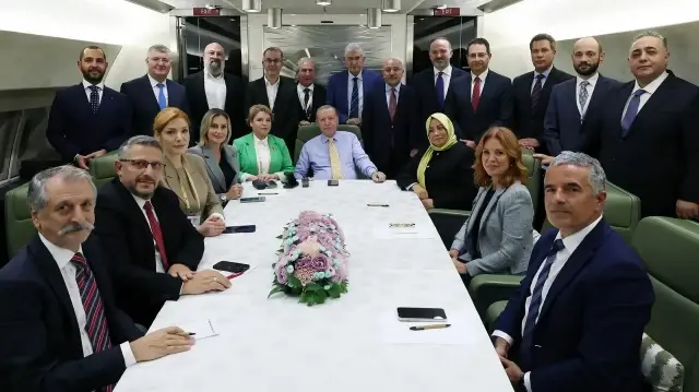 Cumhurbaşkanı Erdoğan, Azerbaycan dönüşü gazetecilerin sorularını cevapladı.