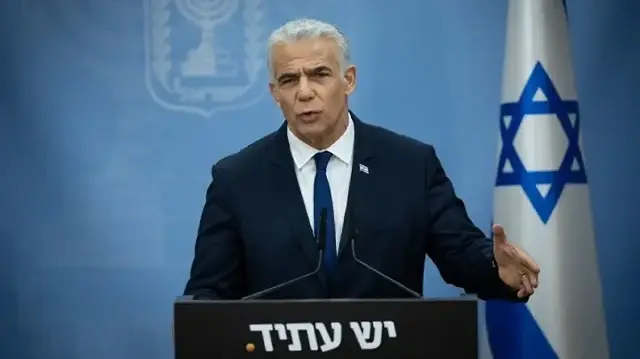 لابيد: إسرائيل لا تزال بأزمة أمنية وسياسية واقتصادية رهيبة