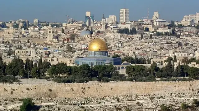 أوقاف القدس: 1300 مستوطن إسرائيلي يقتحمون الأقصى بحماية الشرطة