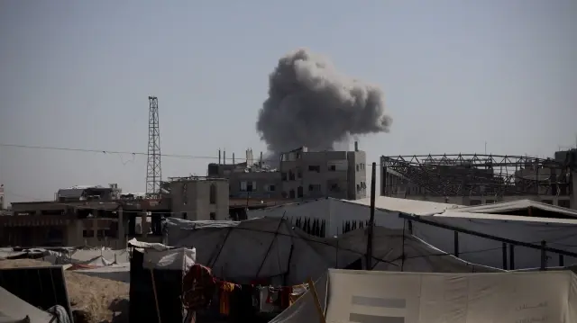 Gaza Casualties Near 67,200 as Israeli Military Operations Continue