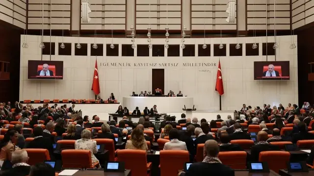 البرلمان التركي يحذر الاحتلال من إساءة معاملة مواطنيه المحتجزين
