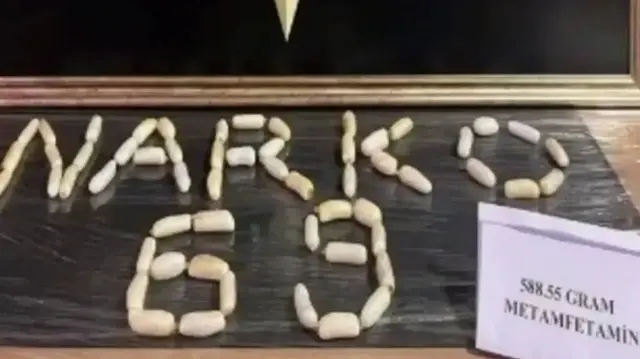 İran uyruklu şahsın mide ve bağırsaklarından 588,55 gr metamfetamin çıkarıldı