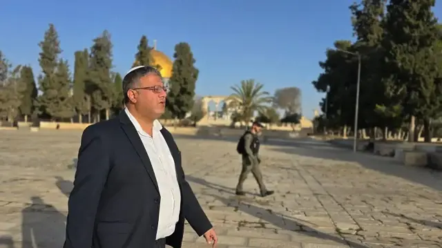 حماس: اقتحام بن غفير الأقصى بذكرى مجزرة 1990 "رسالة عدوانية"