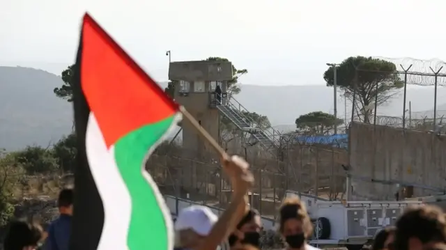 Palestinian Prisoner Dies in Israeli Custody Amid Health Deterioration

