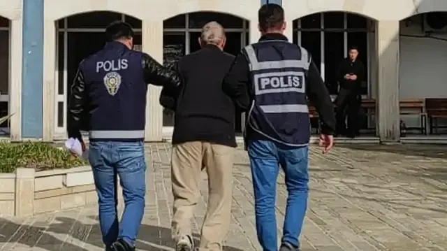 Hükümlü, emniyetteki işlemlerinin ardından cezaevine gönderildi.