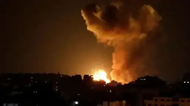 غزة.. 4 قتلى و40 مفقودا بقصف إسرائيلي تزامن مع تصويت على وقف النار
