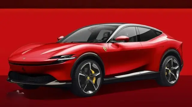 Le constructeur italien dévoile sa première voiture 100% électrique, l’Elettrica, prévue pour 2026, tout en maintenant une forte présence de modèles hybrides et thermiques.