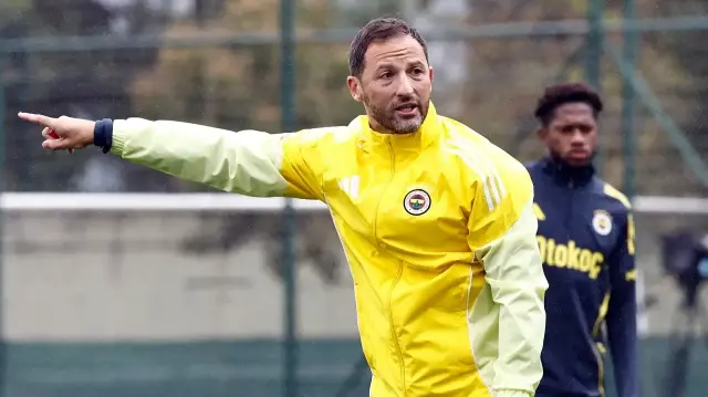 Fenerbahçe'de Fatih Karagümrük maçının hazırlıkları devam ediyor.