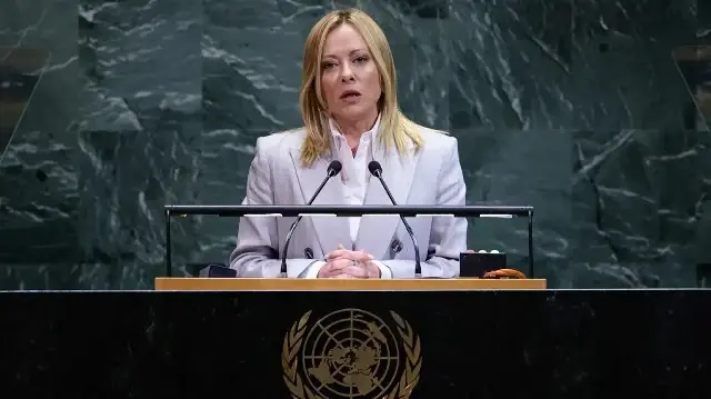 La Première ministre italienne Giorgia Meloni s'exprime lors du débat général de l'Assemblée générale des Nations unies au siège de l'ONU à New York, le 24 septembre 2025.