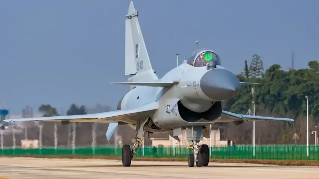 Dhaka veut moderniser sa défense aérienne avec des chasseurs J-10CE dans le cadre d’un accord gouvernemental avec Pékin.