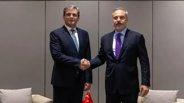 Fidan meets Montenegrin counterpart in Istanbul amid diplomatic efforts