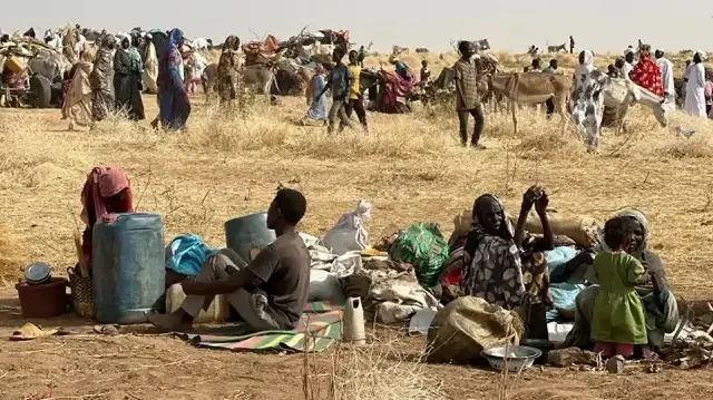 اليونيسف: نازحو الفاشر قطعوا 60 كلم سيرًا على الأقدام دون طعام أو ماء