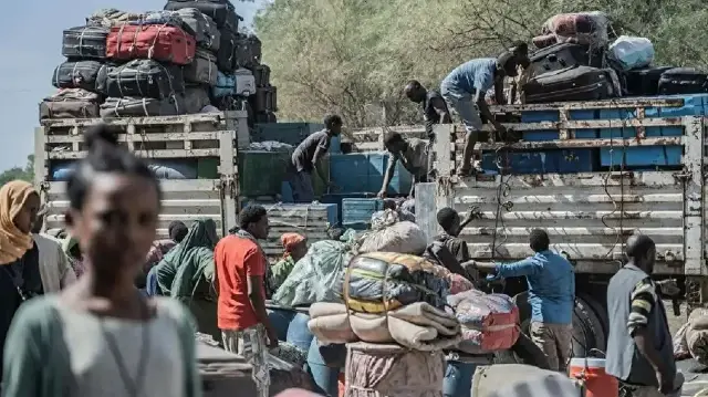 Hundreds flee El-Fasher violence, face dire conditions in Sudan