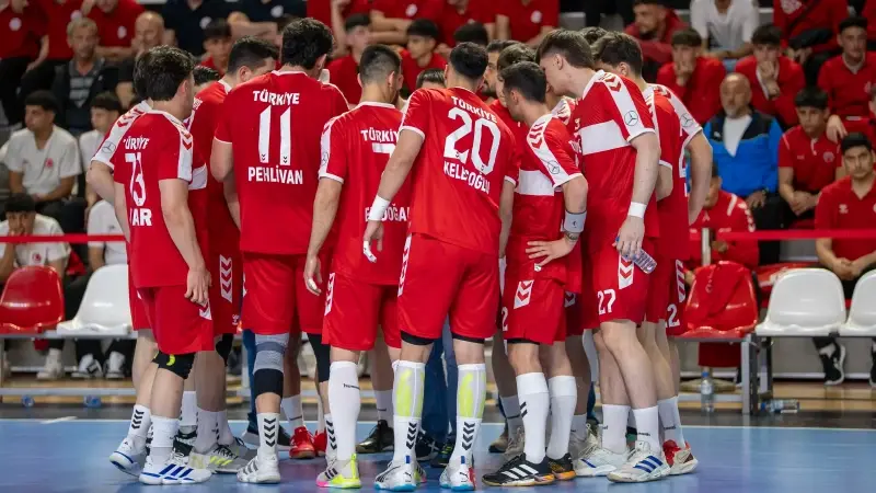 A Milli Erkek Hentbol Takımı Avrupa Elemeleri'nde sahne alıyor.