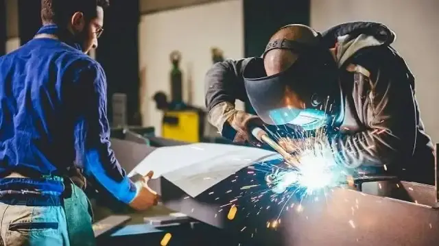 La production industrielle turque a enregistré une hausse annuelle de 2,9 % en septembre, tirée notamment par le secteur de l’énergie et les technologies de pointe.